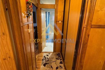 Apartament cu 3 camere decomandat în Progresul - 4