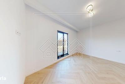 Apartament cu 4 camere în Central - 2