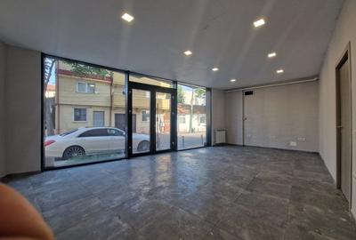 INCHIRIEZ  Spatiu la parter pe strada Poporului !  PARCARE  PRIVATA  !!! - 2