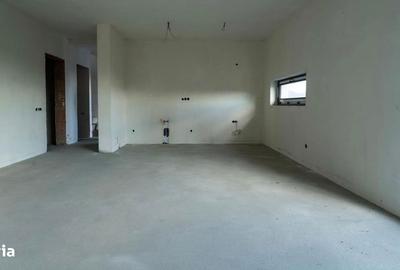 Casă cu 4 camere cu Teren 600 Mp în Feleacu