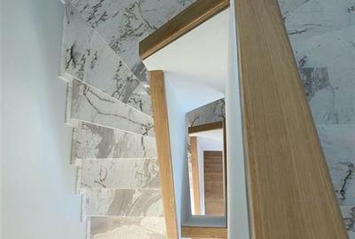 Duplex cu 5 camere cu Teren 325 Mp în Odăi - 21