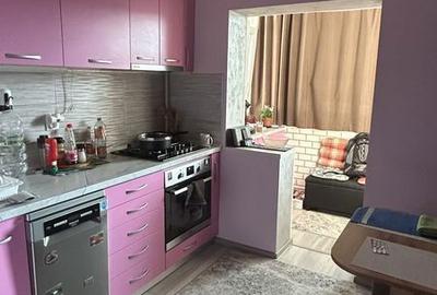 Apartament cu 3 camere decomandat în ICIL - 2