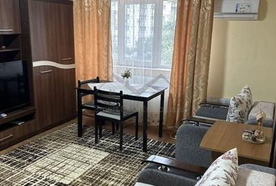 Apartament 4 camere dacia, etaj intermediar - 5