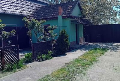 Casă cu 4 camere în Macea - 5
