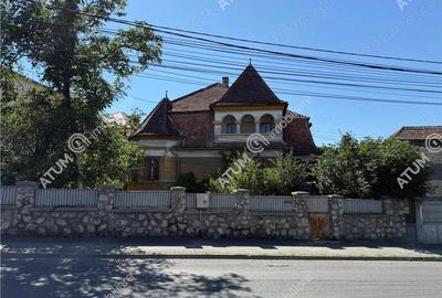 Casa individuala de vanzare in Sibiu 1000 mp teren zona Blv Victoriei
