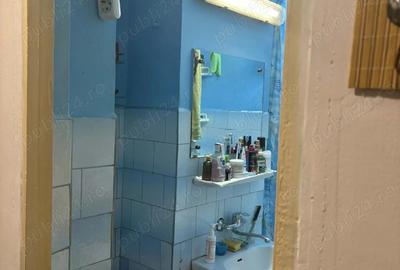 Garsonieră semidecomandată în Tractorul