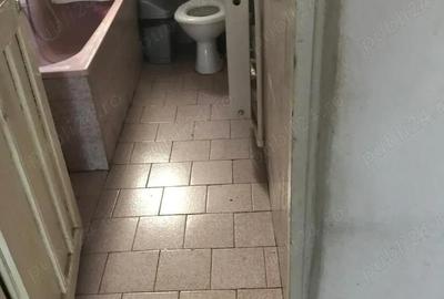 Casă cu 5 camere cu Teren 600 Mp în Săhăteni - 1