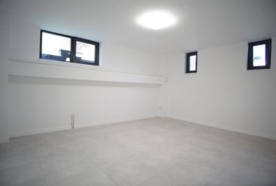 Spațiu comercial, de 92 mp, în Vitan - 9