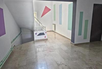 Faleza Nord Cladire birouri cu 25+ incaperi Afacere la cheie complet inchiriat - 16