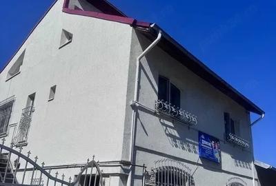 Casă individuală cu 6 camere cu Canalizare în Cotroceni - 5