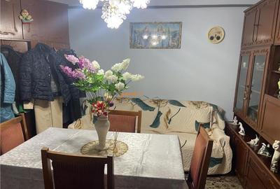 Apartament 4 camere , zona Primarie Focsani, decomandat , 97 Apartament 4 camere , zona Primarie Focsani, decomandat , 97 - 4