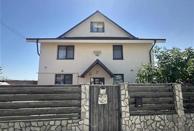 Hotel/Pensiune, de 37.14289855957 mp, în Central - 2