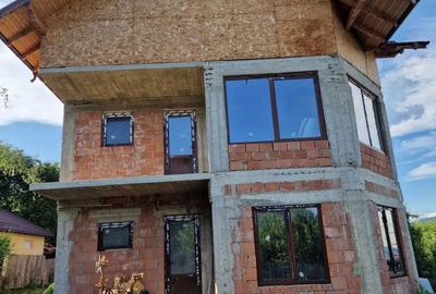 Casă cu 4 camere în Breaza de Sus - 7
