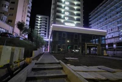 Apartament cu 3 camere decomandat în Nicolina - 2