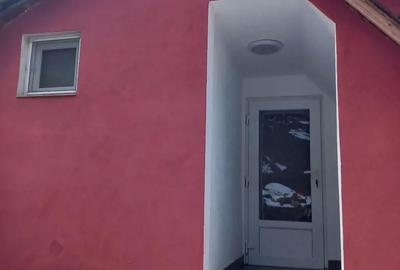 Casă cu 4 camere în Central - 10