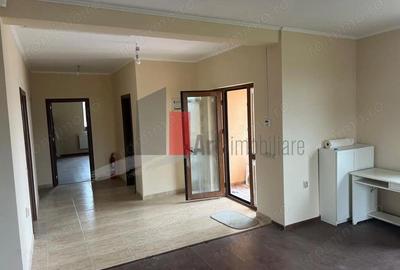 Casă cu Canalizare în Sitaru - 15