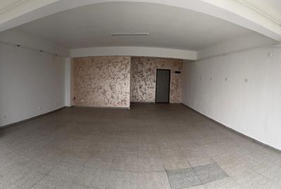 Spa?iu comercial, 56 mp zona Damila - 2