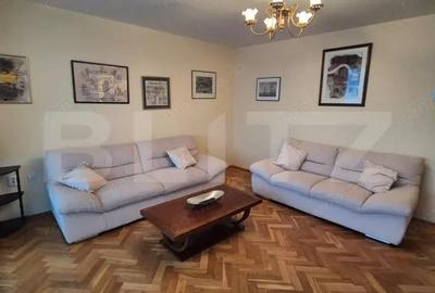 Apartament cu 4 camere decomandat în Central - 3