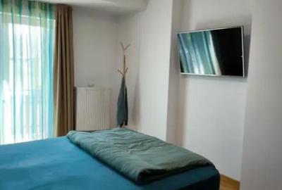 Apartament cu 3 camere decomandat în Brașovul Vechi - 1