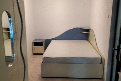 Apartament cu 3 camere în Tecuci - 10