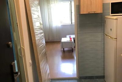 Garsonieră semidecomandată în Central