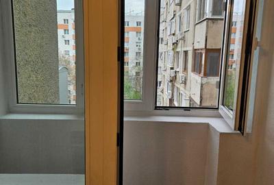 Apartament cu 3 camere decomandat în Nanov - 4