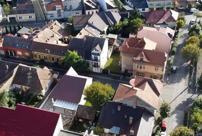 Spațiu comercial, de 126 mp, în Central - 13