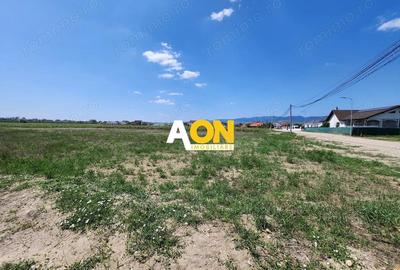 De vanzare teren intravilan 601mp, cu utilitati, Partos