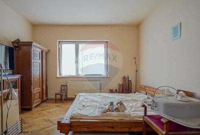 Comision 0%! Doua case alaturate de vanzare! Bra?ovul vechi - 3