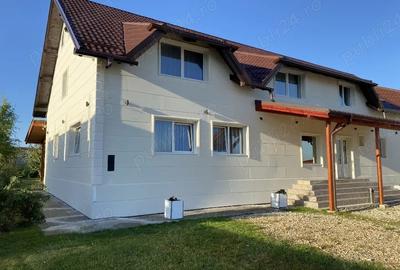 Casă cu 10 camere cu Teren 1860 Mp în Central - 10