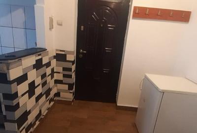 B-dul Regele Mihai I, 2 camere, etaj 4 - 4