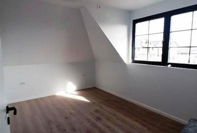 Casa- soseaua Bucuresti - Magurele-Rahova- Careffour -fosta Cora- 155000E - tva - 9