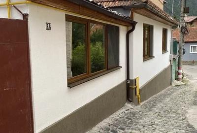 Casa istorica in Șchei, la 5 minute de Piata Sfatului -- cu curte si parcare - 2