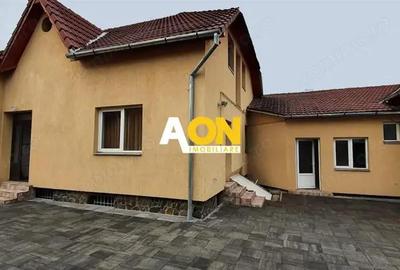 Casa 4 camere, 1163 mp teren, hala 65 mp utili, pretabila pt. birouri - 2