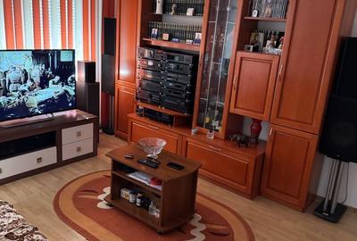 Apartament cu 3 camere în Central - 2