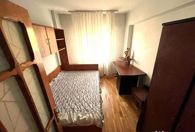 Apartament cu 3 camere semidecomandat în Central - 4
