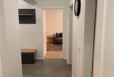 Apartament cu 2 camere decomandat, mobilat în Tractorul - 12