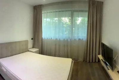 Apartament 2 camere de inchiriat Cortina Residence cu parcare