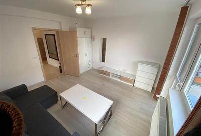 Inchiriem Apartament 2 Camere, Mobilat, Decomandat, Tractorul Inchiriem Apartament 2 Camere, Mobilat, Decomandat, Tractorul - 3