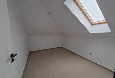 Apartament cu 3 camere decomandat în Chișoda - 6