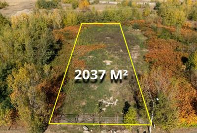 Teren de 2037 mp, în Central - 3