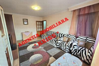 Apartament cu 3 camere decomandat în Exercițiu - 10