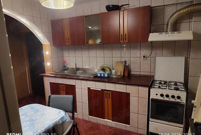 Ap 3 camere de inchiriat - 2