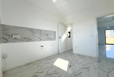 Casă cu 4 camere cu Teren 300 Mp în Giroc