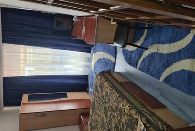 Inchiriez garsoniera - 2