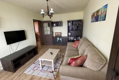 Apartament cu 3 camere decomandat în Giurgiului - 15