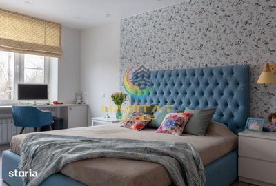 Apartament cu 3 camere decomandat în Central