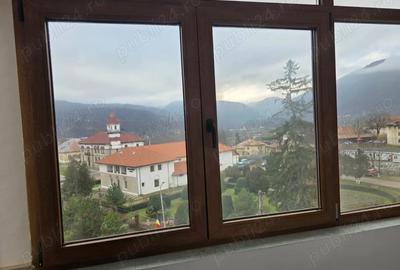 Apartament decomandat 3 camere, 65 m2, etaj 4, Zona Ultracentrala, oras statiune Tg Ocna - 3