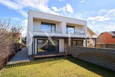 Duplex cu 4 camere în Fabric