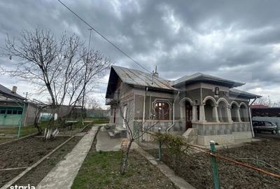 Casă cu 3 camere în Săcueni - 2